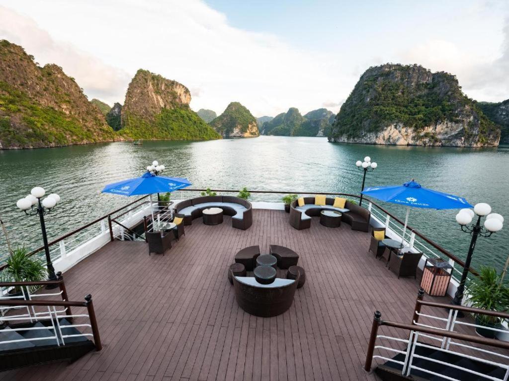 Hotel Thu Thuy Cruise - Travel Chan Chau Exteriér fotografie